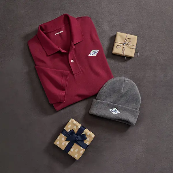 Gift set of a mesh polo and choice of hat.